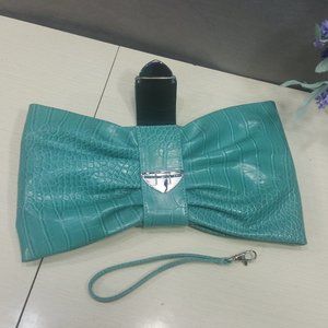 Vintage 80's Teal Bow Shaped Clutch Style Purse.